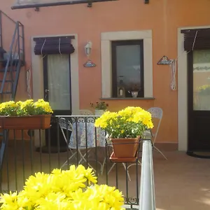 ** Couette-café Polifemo Etna Italie